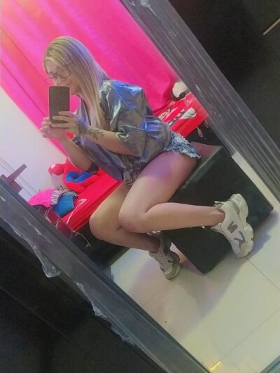 Violetas_Adams_aws