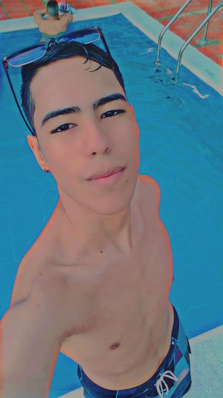 Jhonny_LatinBoy