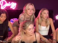 Daisysx's Offline Chat Room