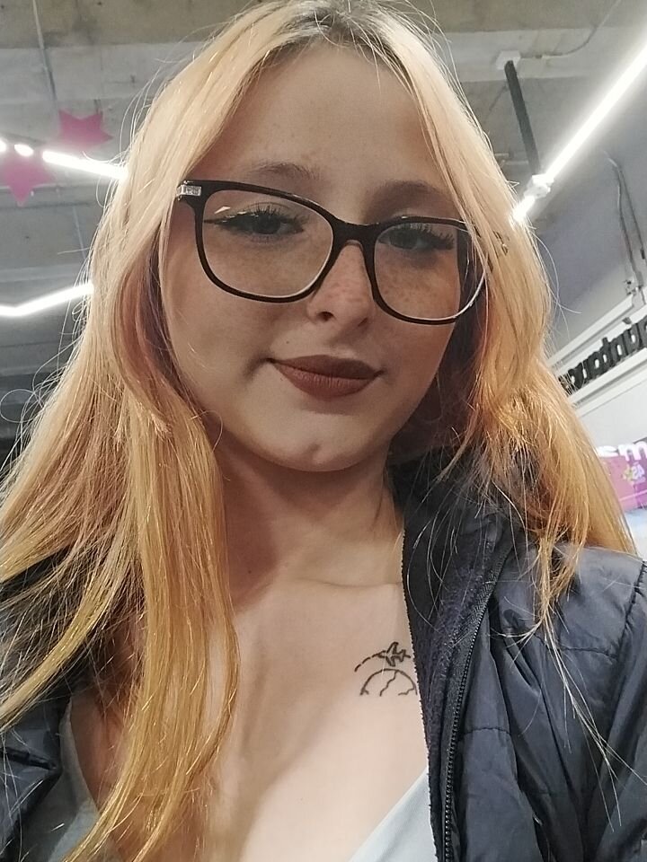 Alix_queen08 😐 online sex webcam