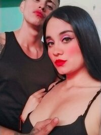 Laura_brayan's Offline XXX Chat
