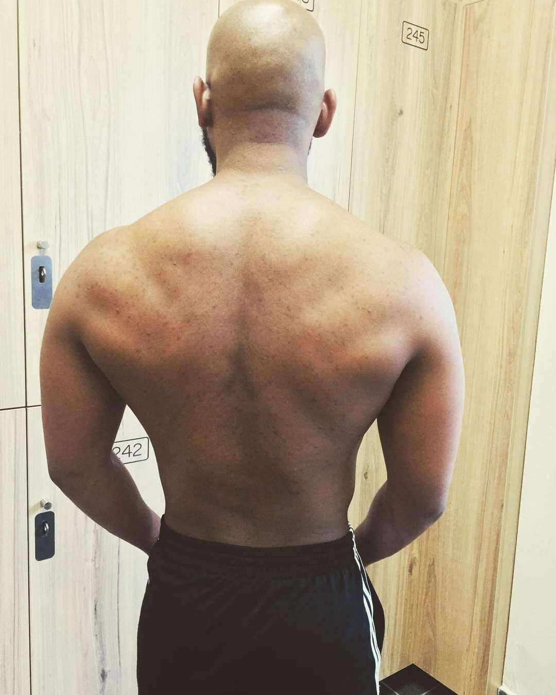 KAYBEEDEFREAK
