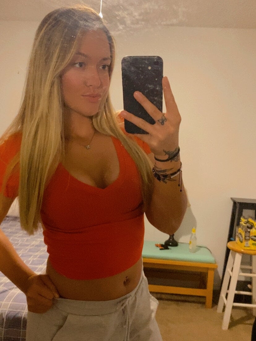 Alexachanel23 profile