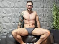 Aarondiamond's webcam live show