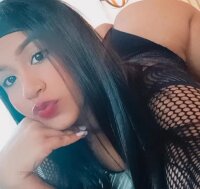 Jeniffer78hot's Offline Chat Room