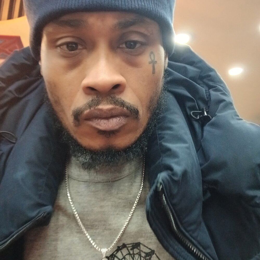 MisterCurvydick's Offline XXX Chat