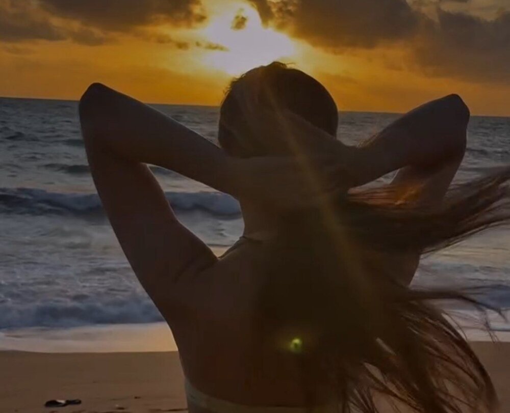 Sweet_kisy360 Adlı Modelin Çevrimdışı XXX Sohbeti