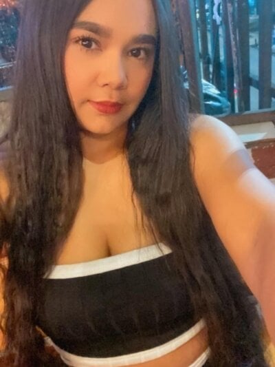 Li_gomez Female Newyoung Adult Live Webcam