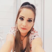 Macskababa's Offline Chat Room