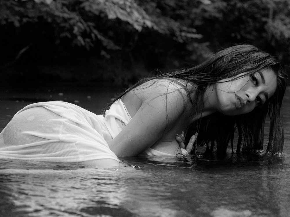 Drita67's Offline XXX Chat