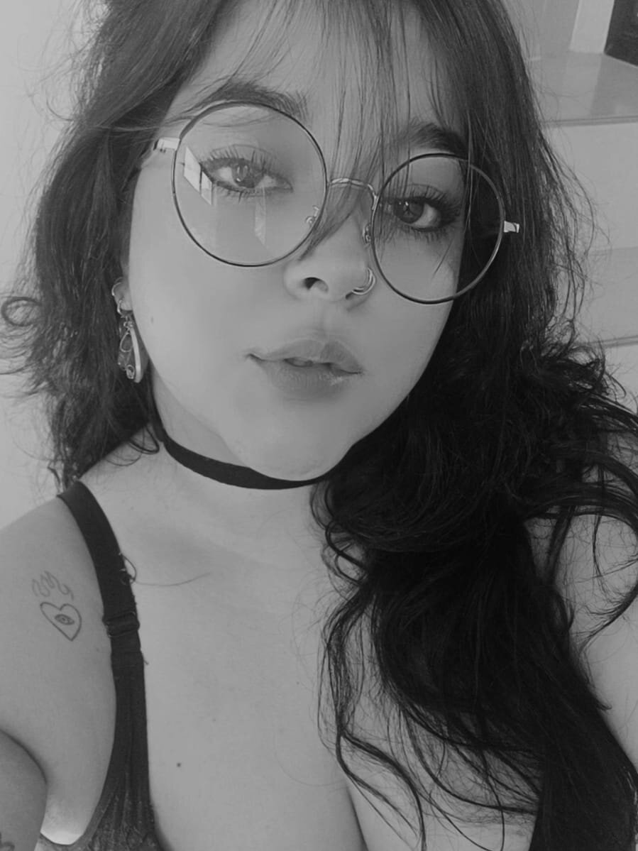 Zoe_Diamonds_