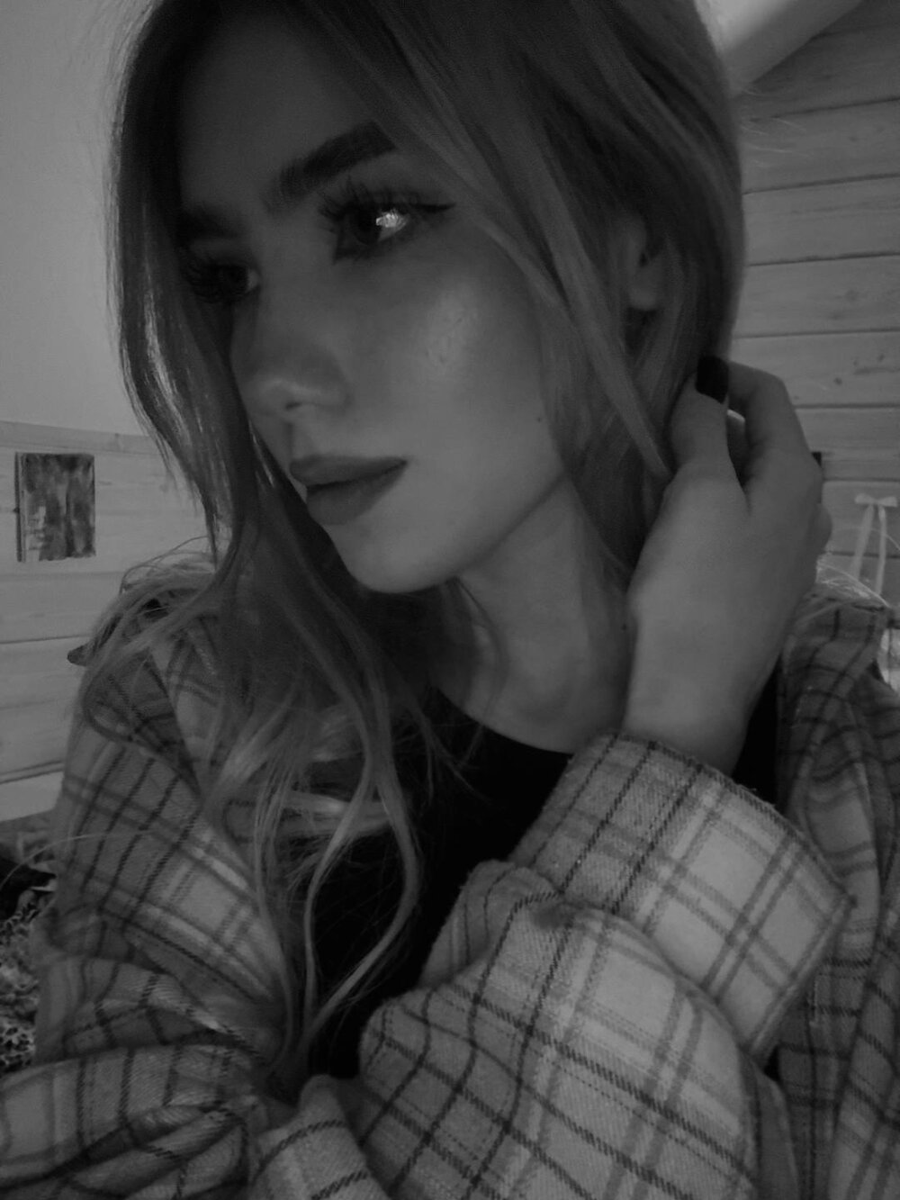 glamcambabes.com emmastonewants livesex profile in blond-hair cams