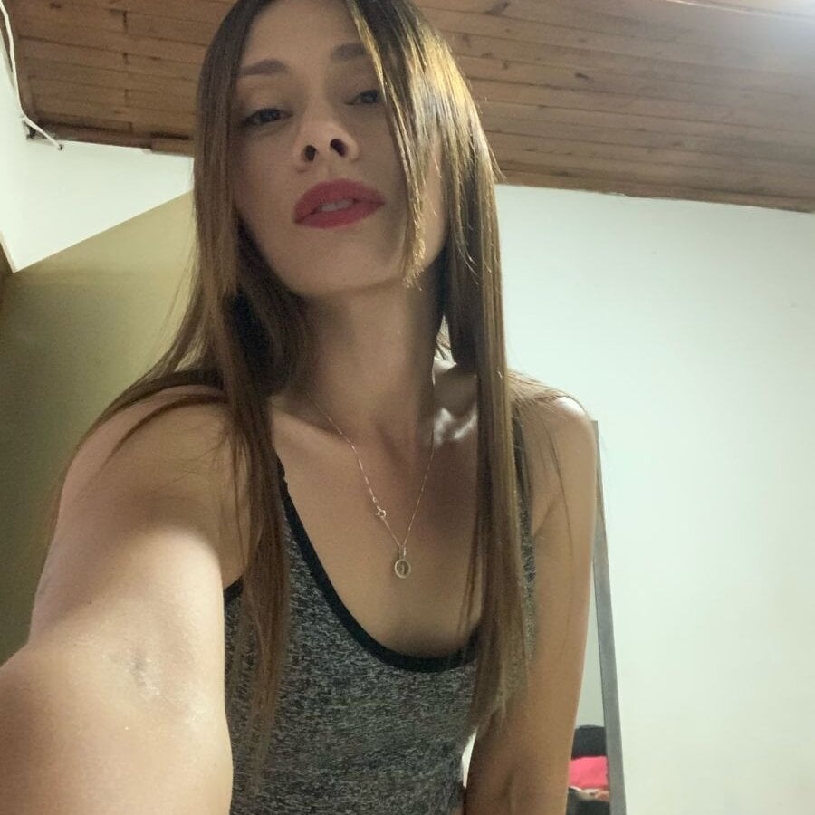 chloe_meller