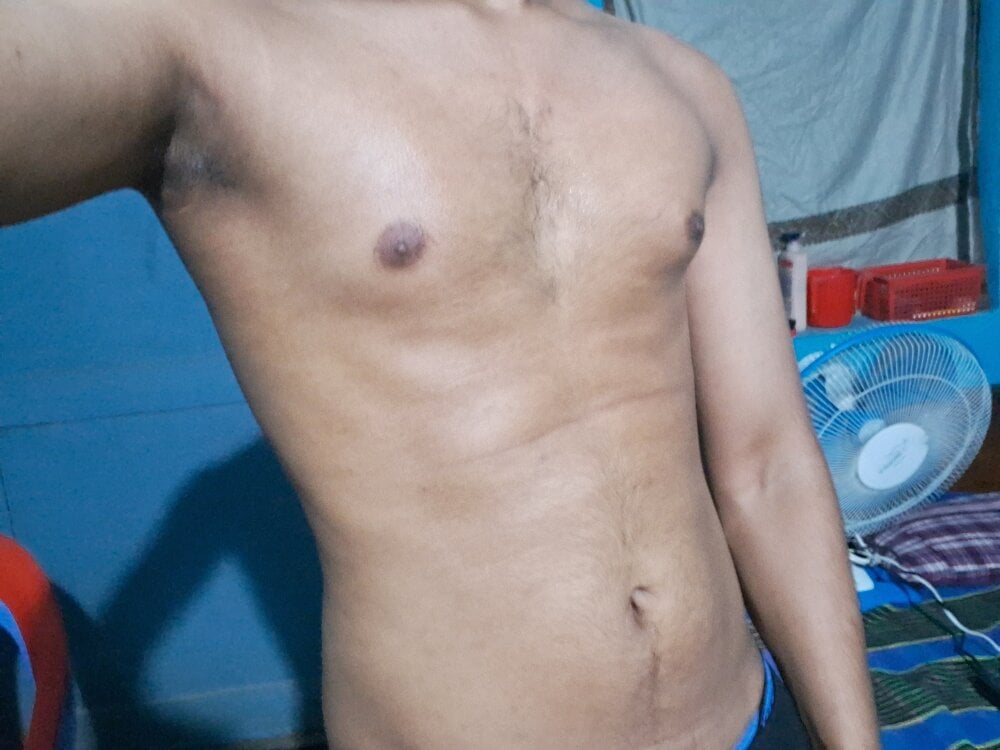 Atshi_ profile
