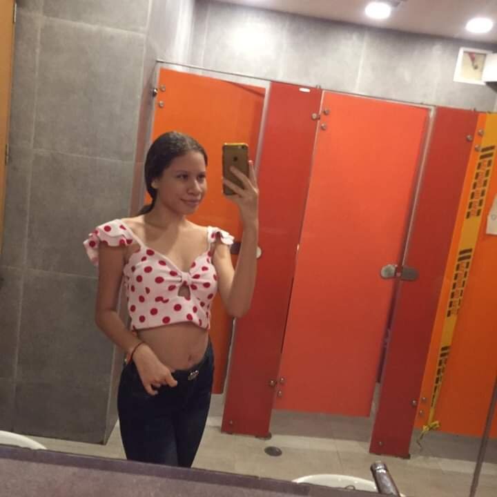 Emma_Cute_Swan