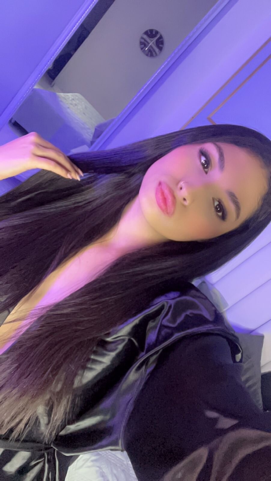 sasha_miller_