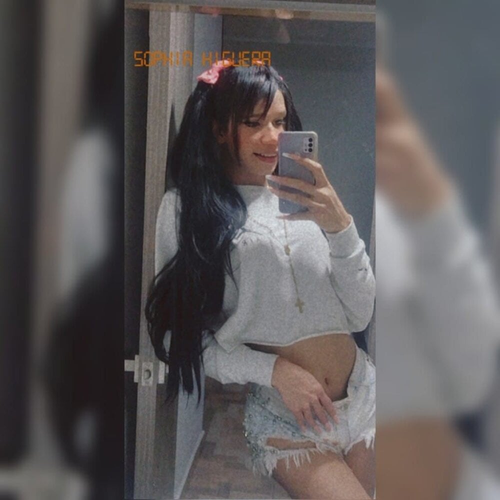 Cata_Leyax Adlı Modelin Çevrimdışı XXX Sohbeti