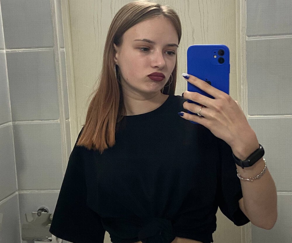 cam-performer.com melissiakapaun livesex profile in french cams