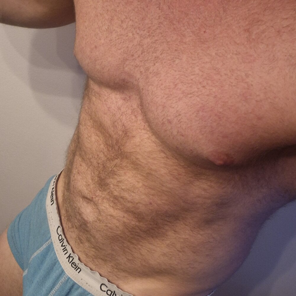 alphagymmale from stripchat