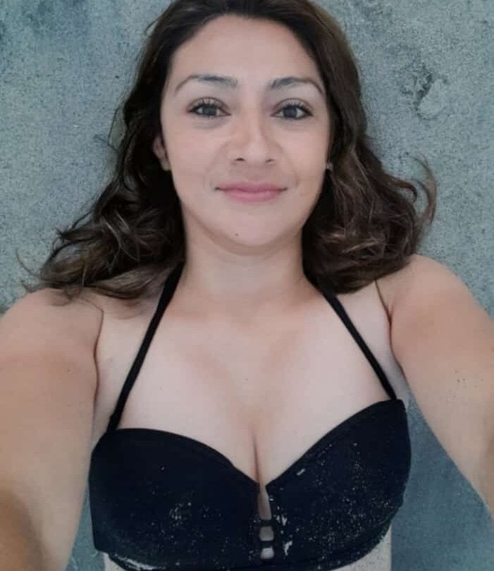 CharlotteBlu's Offline XXX Chat