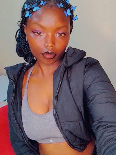 EbonyTrish