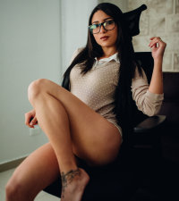 Cloe_cooper's Offline Chat Room