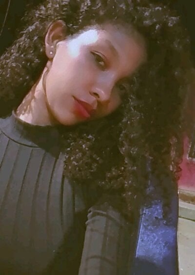 Georgina_Gatte - Stripchat Teen Lovense Blowjob Girl 