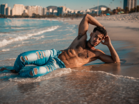 Model PedroMancini
