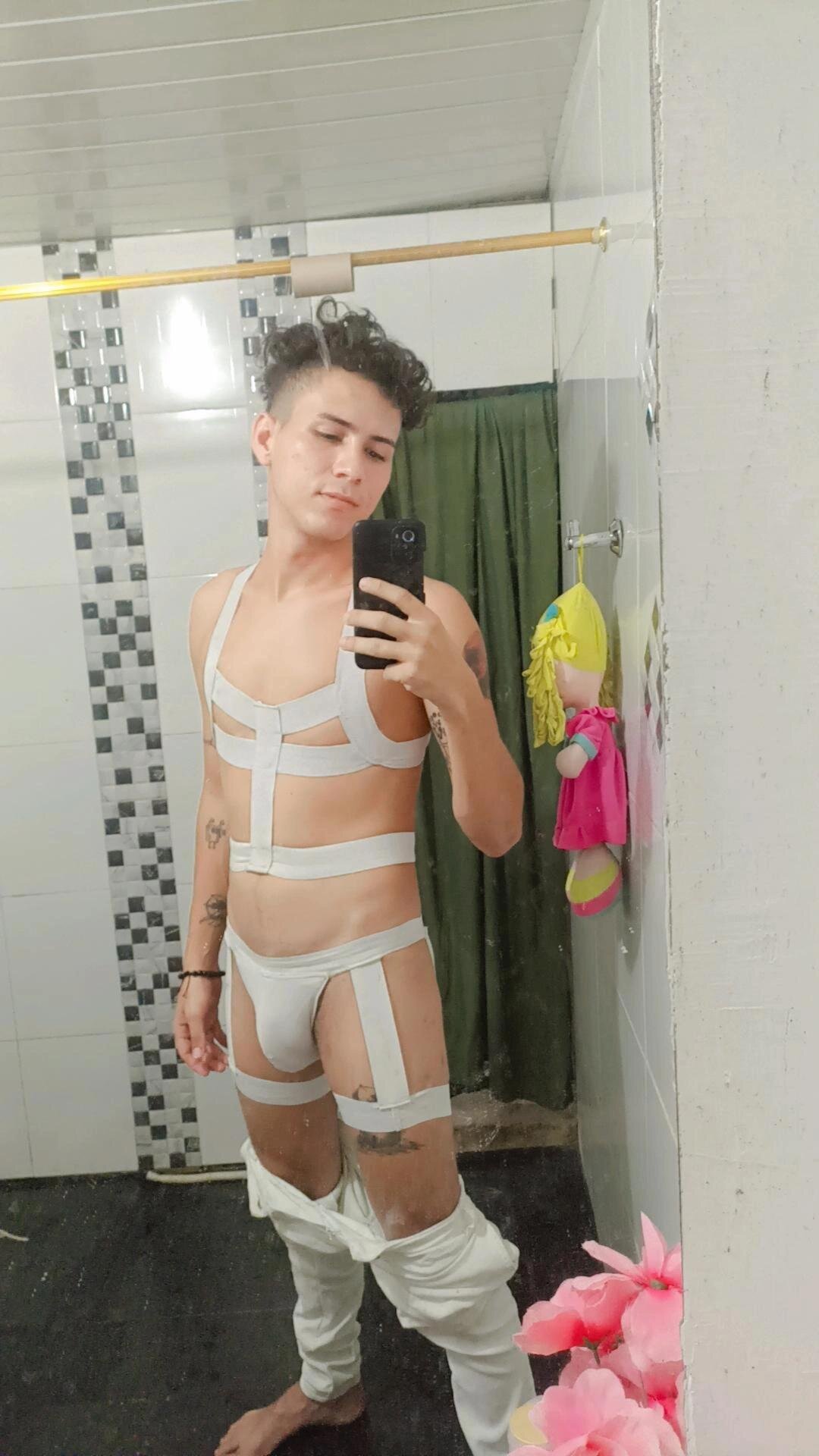Slimhot_19