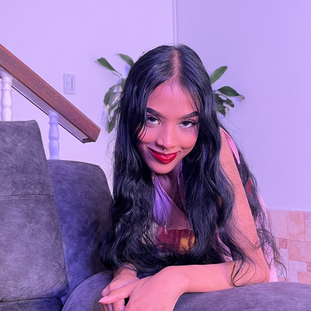 carley_lux profile