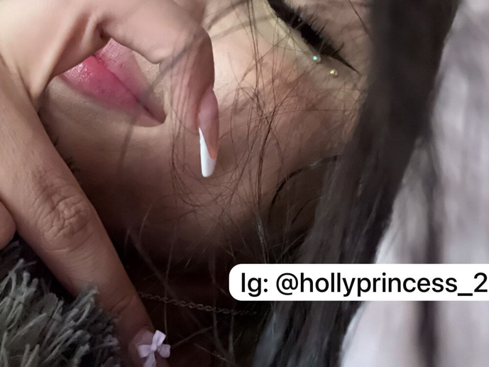hollyprincess_2 from stripchat