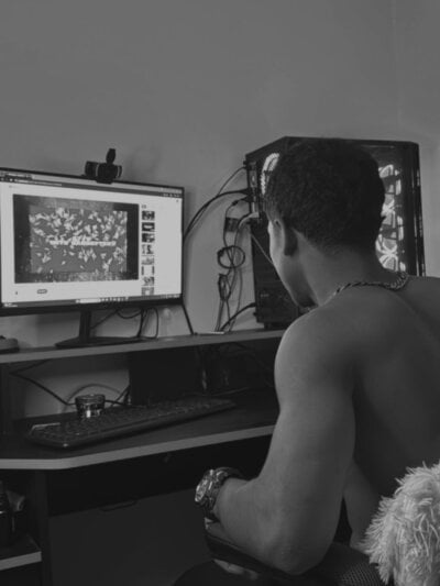 Kevinhotlatin