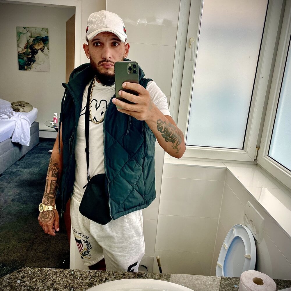noel699 from stripchat