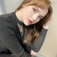 LecciTrall's Offline Chat Room