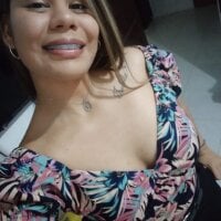 Show de cámara de sexo en directo de KAROLDIRTYXXX