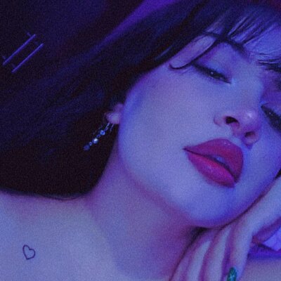 01bunny_boobs