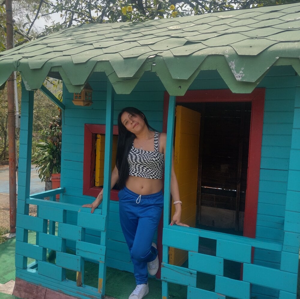 leyla_liya profile