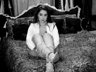 VanessaDoyle - Stripchat Girl 