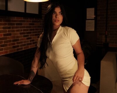 Sarasanders_4 Live Webcam on StripChat