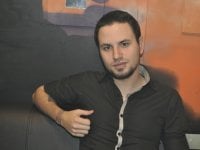 DickieBigges offline chatrum