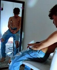 bellmontneon's webcam live show