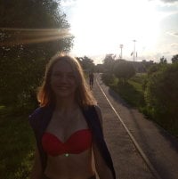 JustGirlChloe's Offline Chat Room