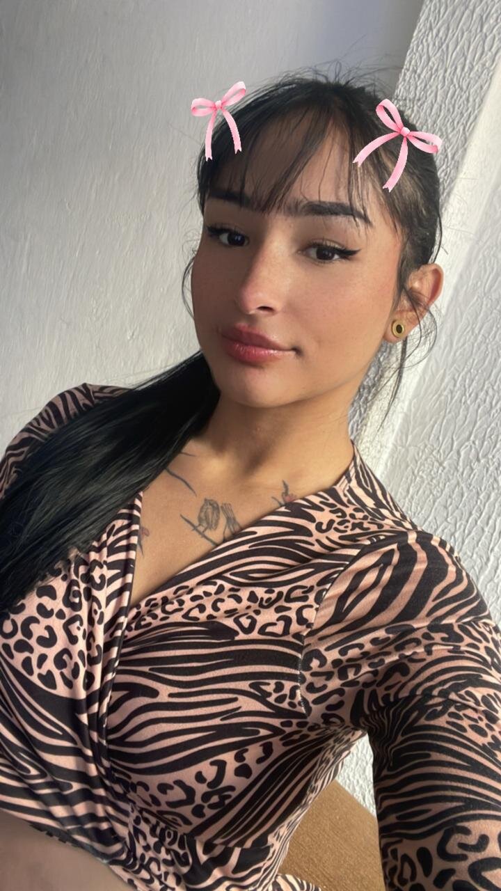 RavenJones_