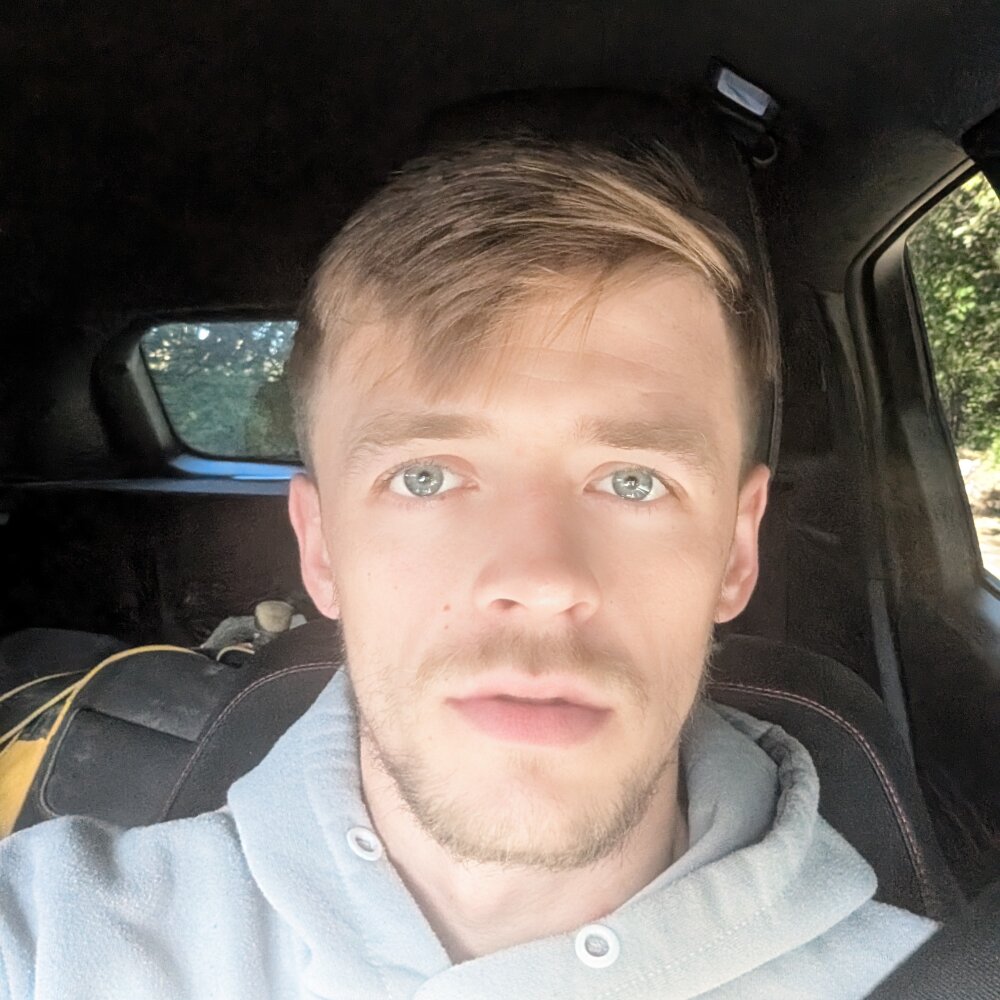 m19lonely Profile Image