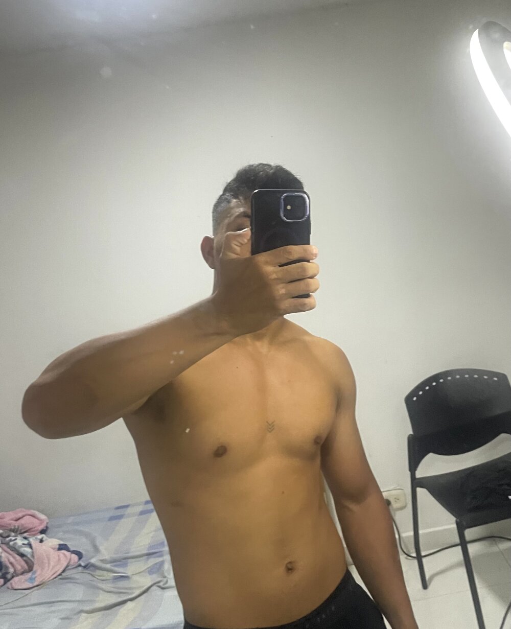 thehades09 from stripchat