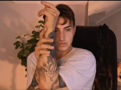 easy_squeezy from stripchat