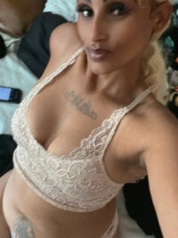 MsRedbone offline chatrum