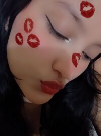 Allyson_20's Offline XXX Chat
