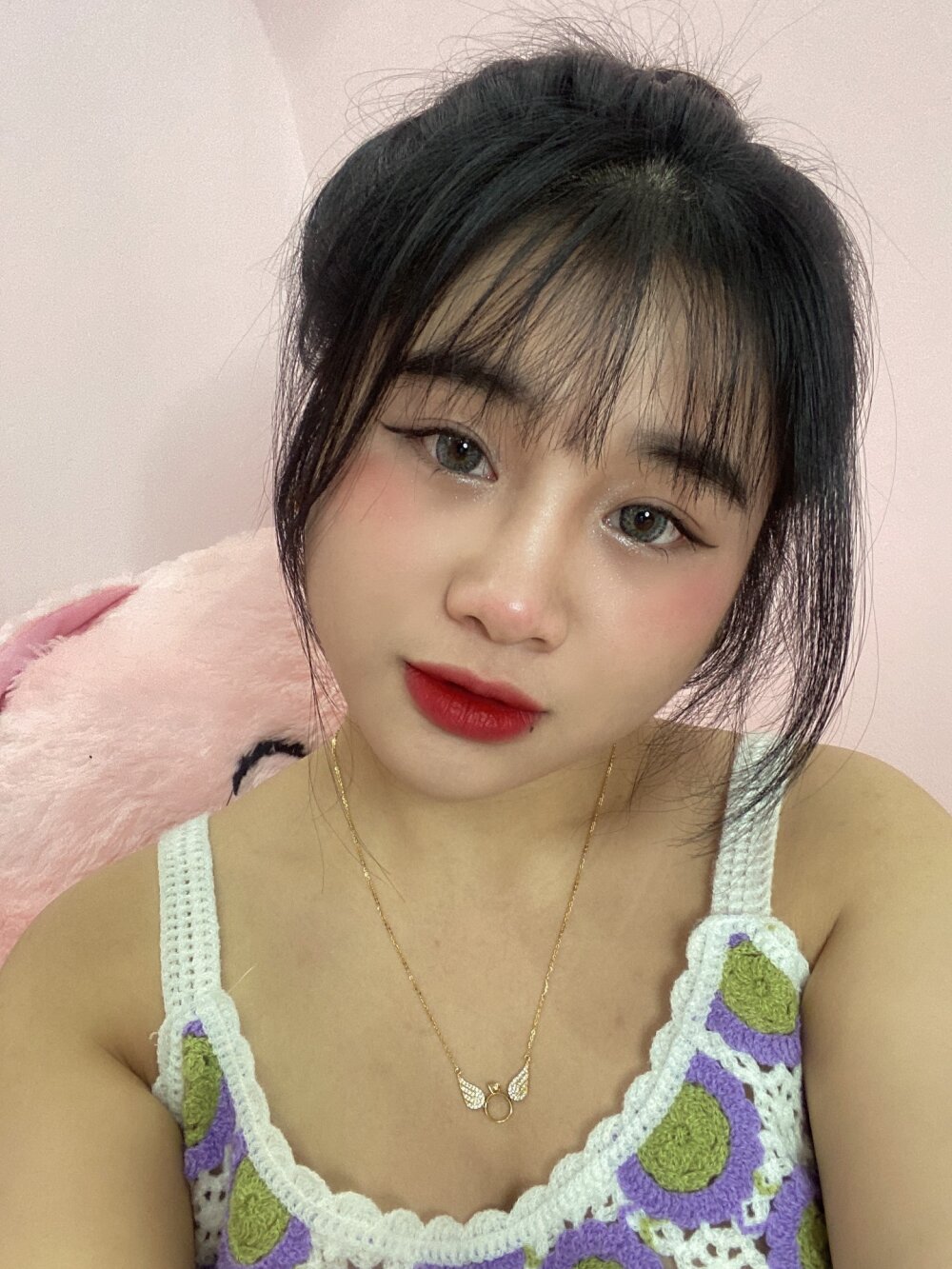 Emily__26 📈 naked cam chat