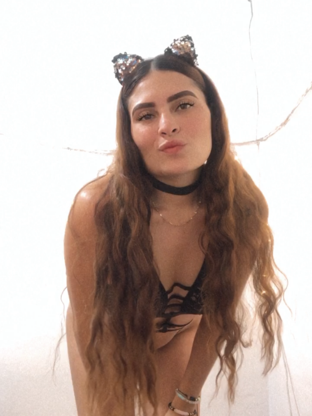 D0ra--Arang0's Offline Chat Room
